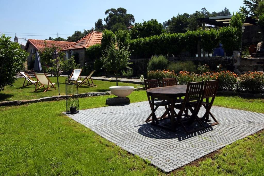 Pequena Casa Rustica Com Piscina Vila Penafiel Exterior foto
